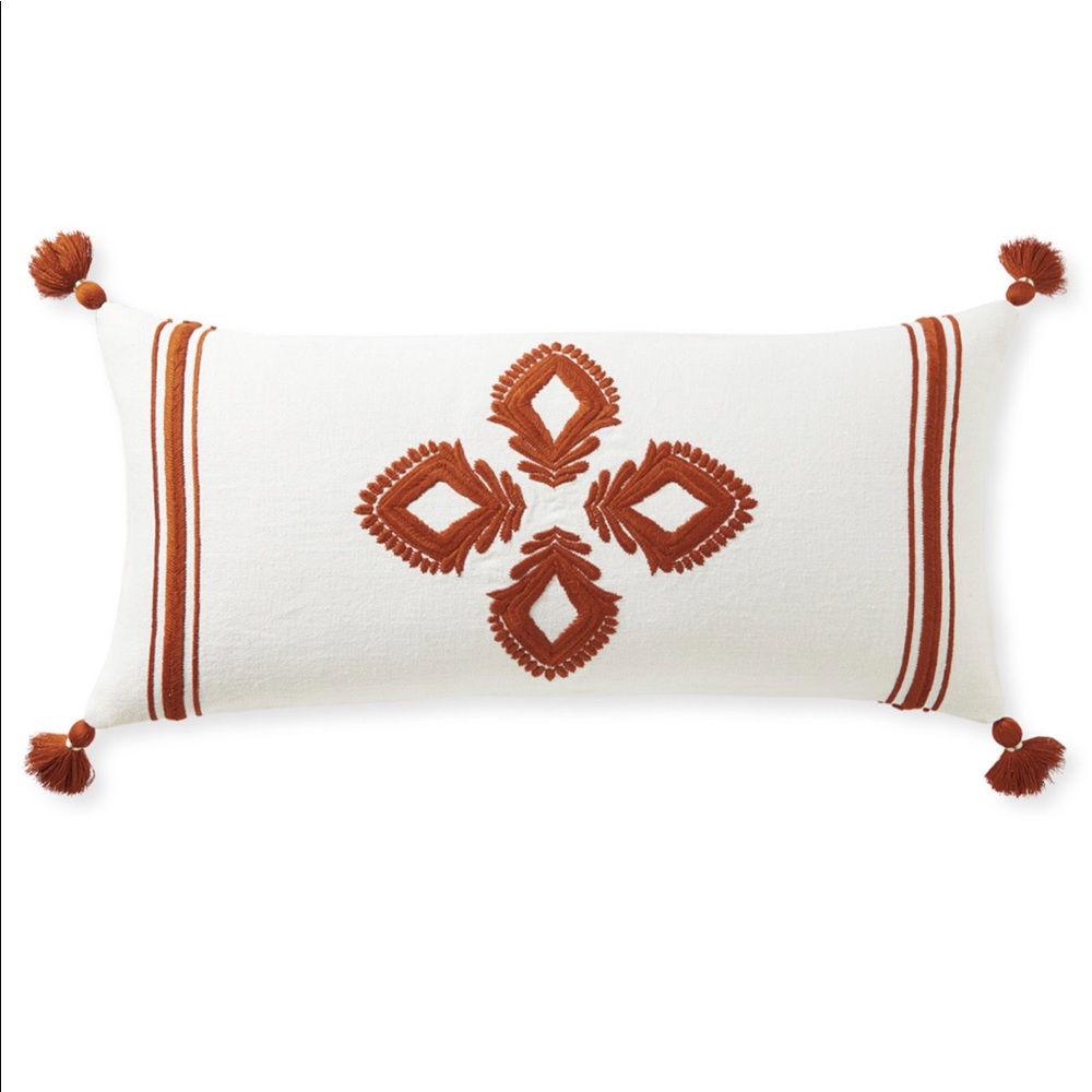 NWT! Serena and Lily Leighton Pillow Cover lumbar